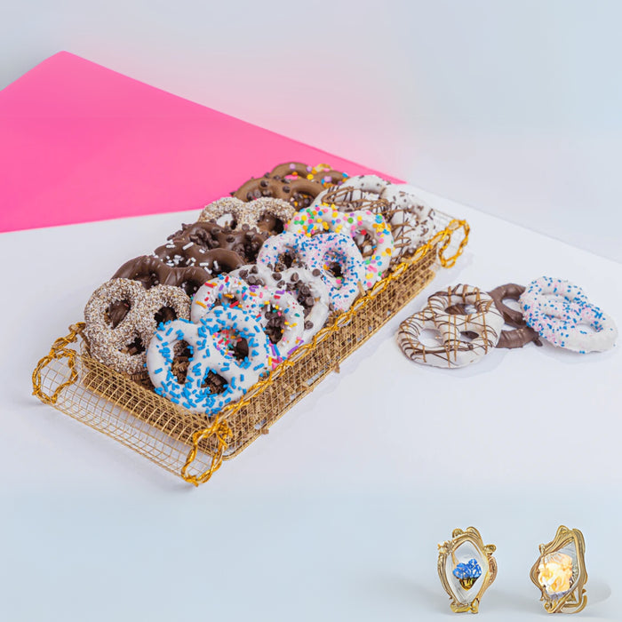 Small Pretzel & Oreo Tray