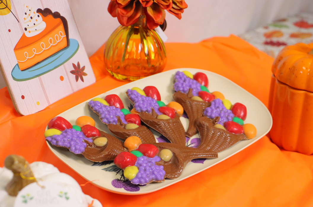 6 pack of Thanksgiving Chocolate Cornucopias