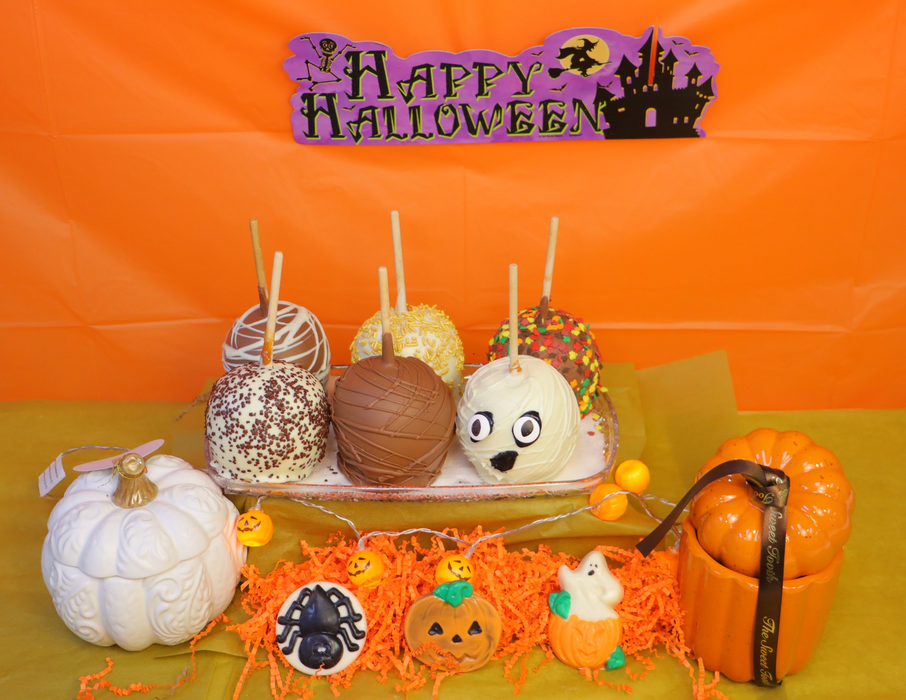 The Sweet Tooth Caramel Halloween Apples  pack