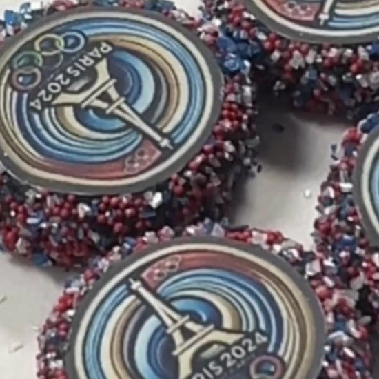 Custom logo Oreos
