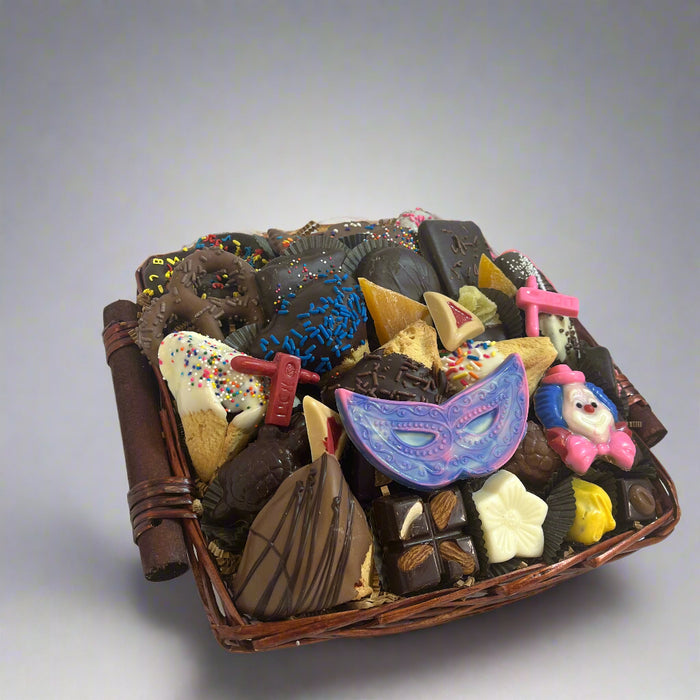 The sweet tooth purim basket 