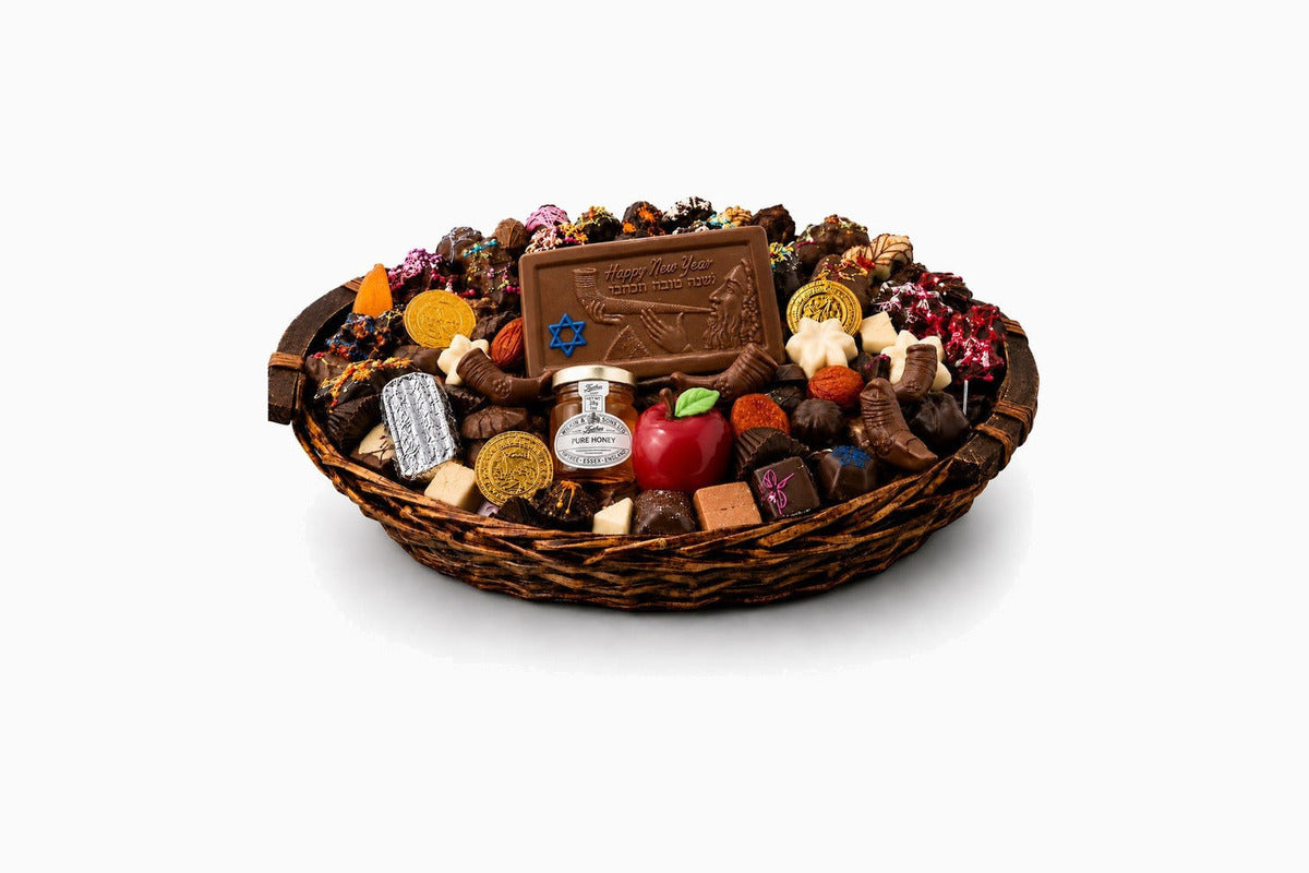 Large Oval Basket